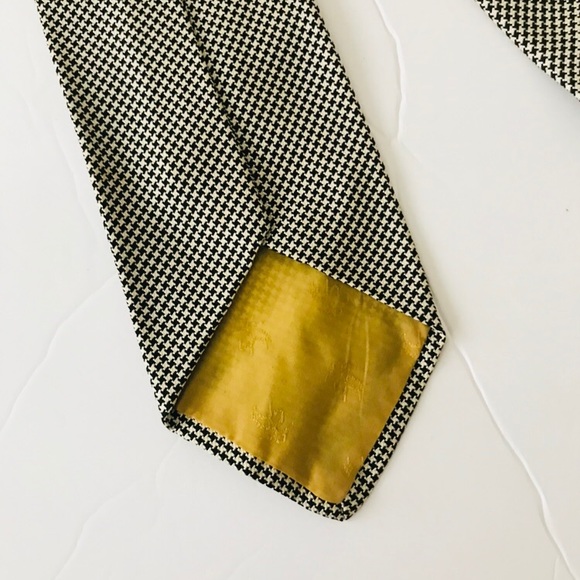 BookS Brothers Men’s silk Tie - Picture 4 of 6